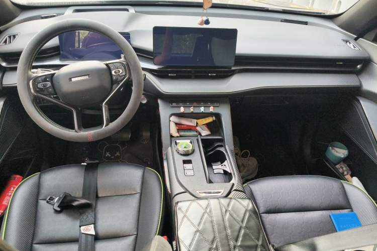 Used Haval H6S 2022 2.0T Two-Wheel Drive ZhiRun Version Center Console