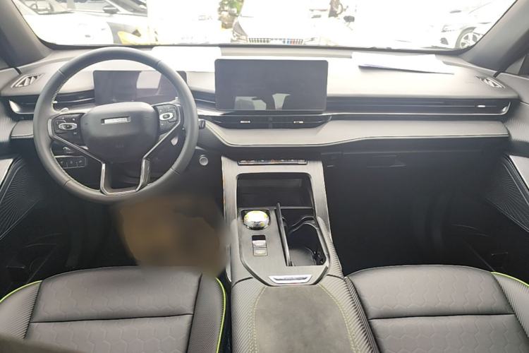 Used Haval H6S 2022 2.0T Two-Wheel Drive JoyRun Version Center Console