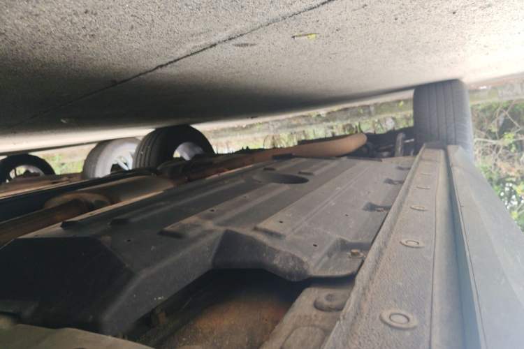 Used Haval H6S 2022 2.0T Two-Wheel Drive ZhiRun Version Chassis Front Right