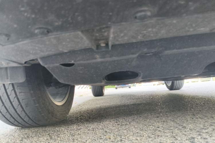 Used Haval H6S 2022 2.0T Two-Wheel Drive ZhiRun Version Chassis Front Right