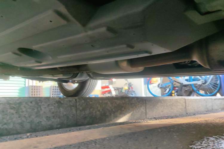 Used Haval H6S 2022 2.0T Two-Wheel Drive ZhiRun Version Chassis Front Right
