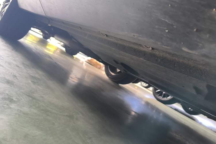 Used Haval H6S 2022 2.0T Two-Wheel Drive ZhiRun Version Chassis Front Right