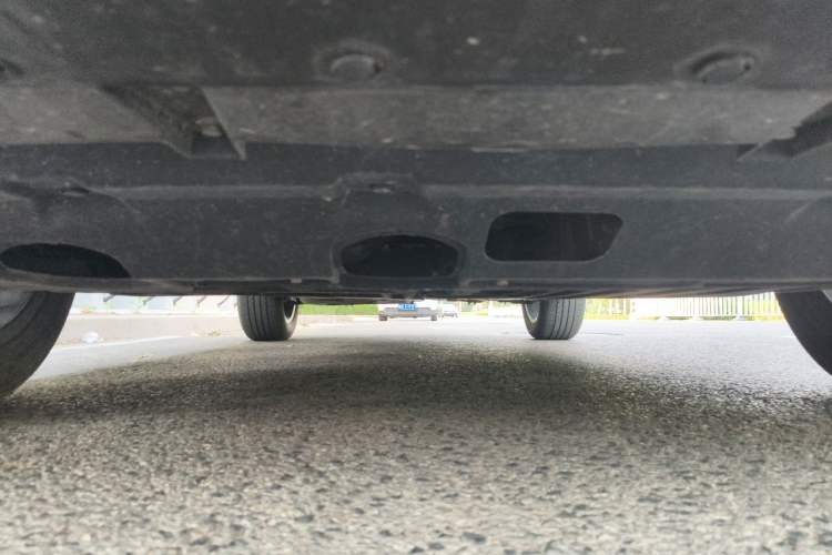 Used Haval H6S 2022 2.0T Two-Wheel Drive ZhiRun Version Chassis Front