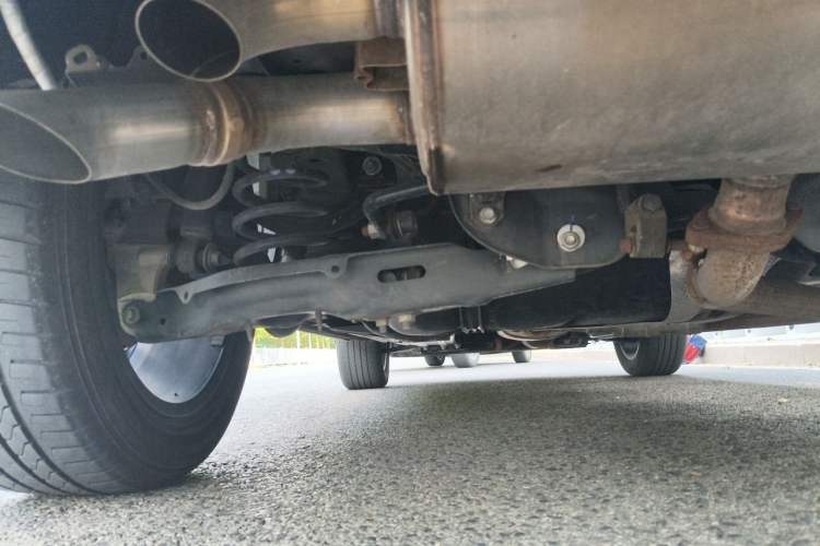 Used Haval H6S 2022 2.0T Two-Wheel Drive ZhiRun Version Chassis Rear Left