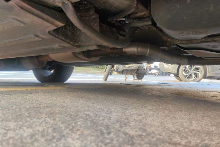 Used Haval H6S 2022 2.0T Two-Wheel Drive ZhiRun Version Chassis Rear Left