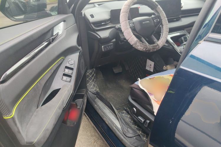 Used Haval H6S 2022 2.0T Two-Wheel Drive ZhiRun Version Driver Seat