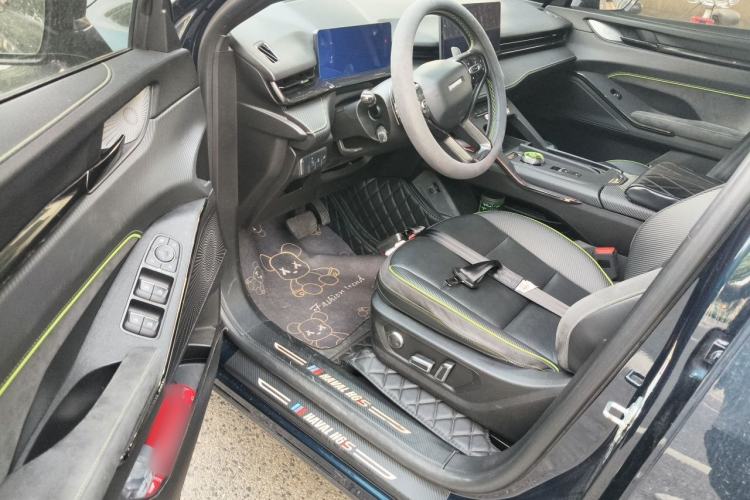 Used Haval H6S 2022 2.0T Two-Wheel Drive ZhiRun Version Driver Seat