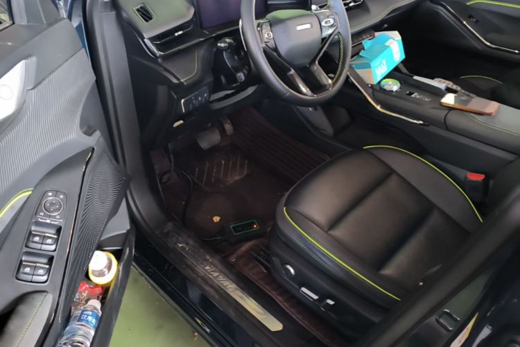 Used Haval H6S 2022 2.0T Two-Wheel Drive ZhiRun Version Driver Seat