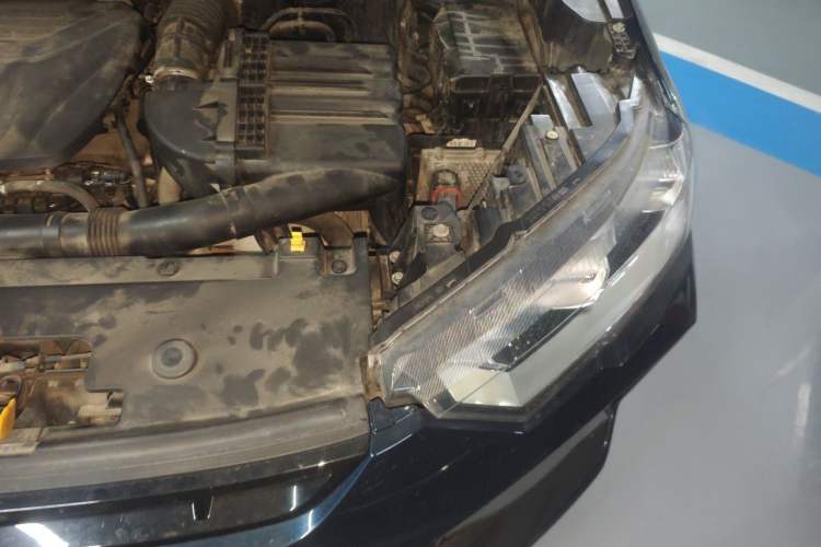 Used Haval H6S 2022 1.5T DHT ZhiRun Edition Engine Bay Left