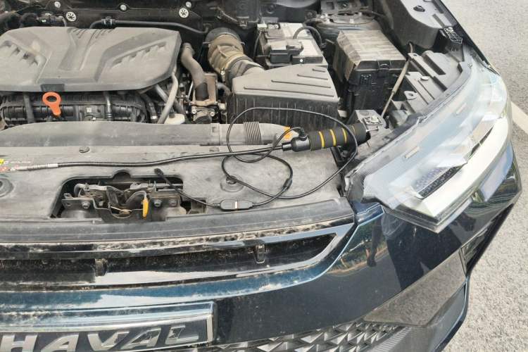 Used Haval H6S 2022 2.0T Two-Wheel Drive ZhiRun Version Engine Bay Left