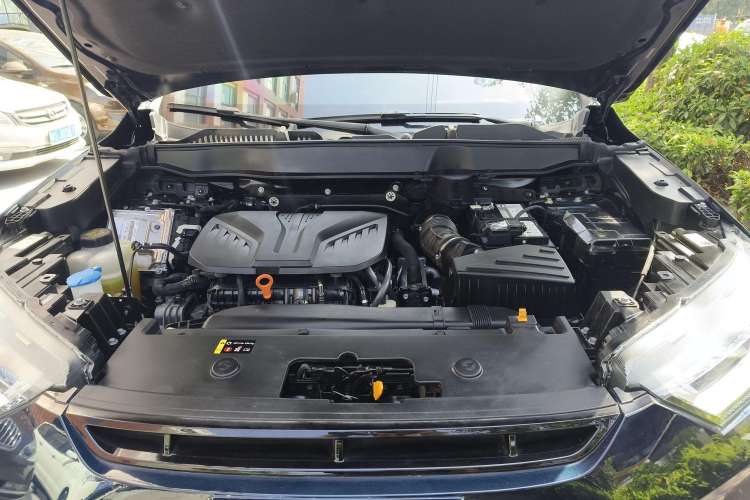 Used Haval H6S 2022 2.0T Two-Wheel Drive ZhiRun Version Engine Bay