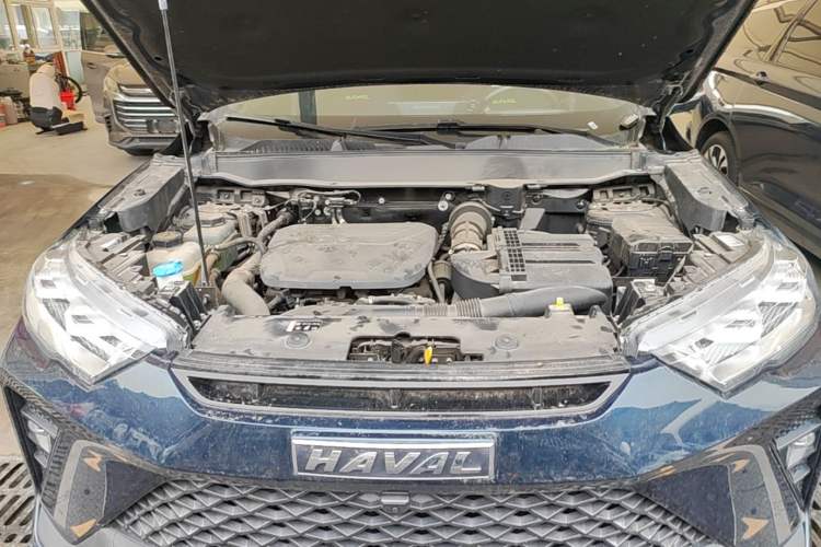Used Haval H6S 2022 1.5T DHT ZhiRun Edition Engine Bay