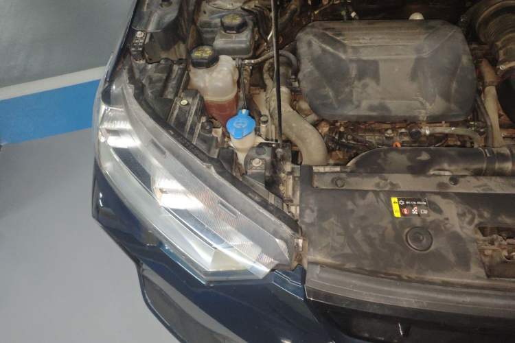 Used Haval H6S 2022 1.5T DHT ZhiRun Edition Engine Bay Right