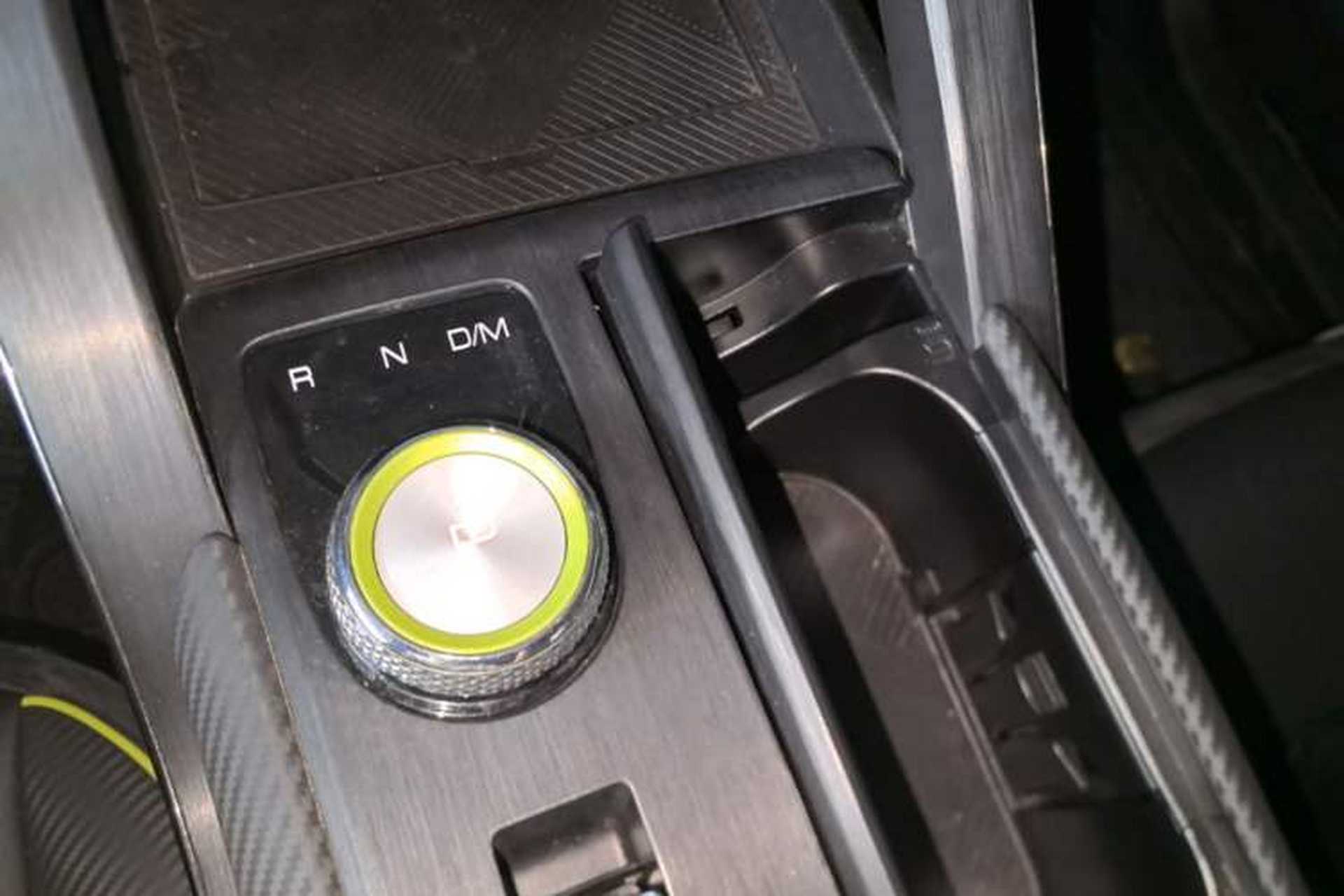 Used Haval H6S 2022 2.0T Two-Wheel Drive ZhiRun Version Gear Lever