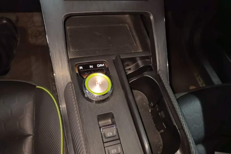 Used Haval H6S 2022 2.0T All-Wheel-Drive Trendy Sports Edition Gear Lever