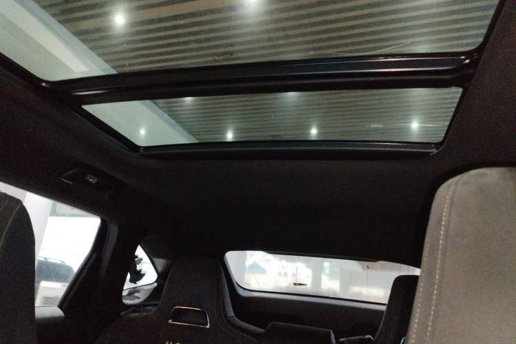 Used Haval H6S 2022 2.0T All-Wheel-Drive Trendy Sports Edition Headliner
