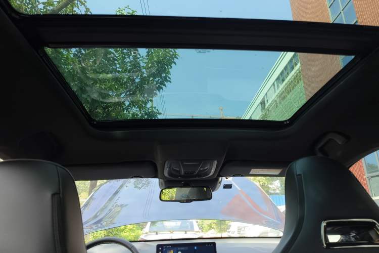 Used Haval H6S 2022 2.0T Two-Wheel Drive ZhiRun Version Headliner