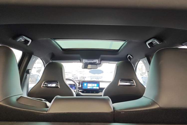 Used Haval H6S 2022 1.5T DHT ZhiRun Edition Headliner