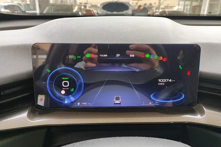 Used Haval H6S 2022 1.5T DHT ZhiRun Edition Instrument Cluster