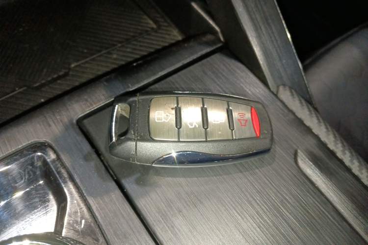 Used Haval H6S 2022 2.0T Two-Wheel Drive ZhiRun Version Interior 1