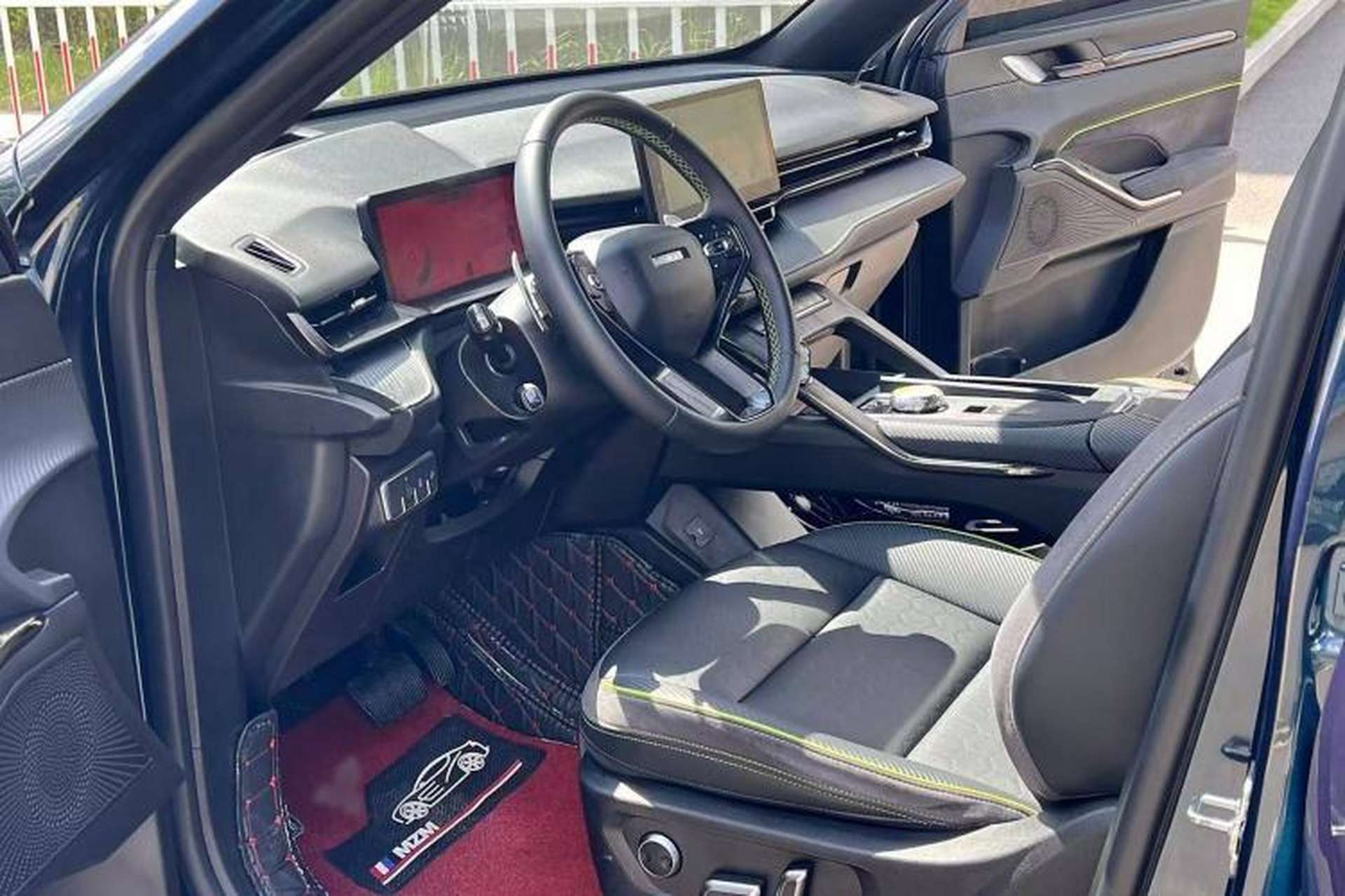 Used Haval H6S 2022 2.0T Two-Wheel Drive ZhiRun Version Interior 2