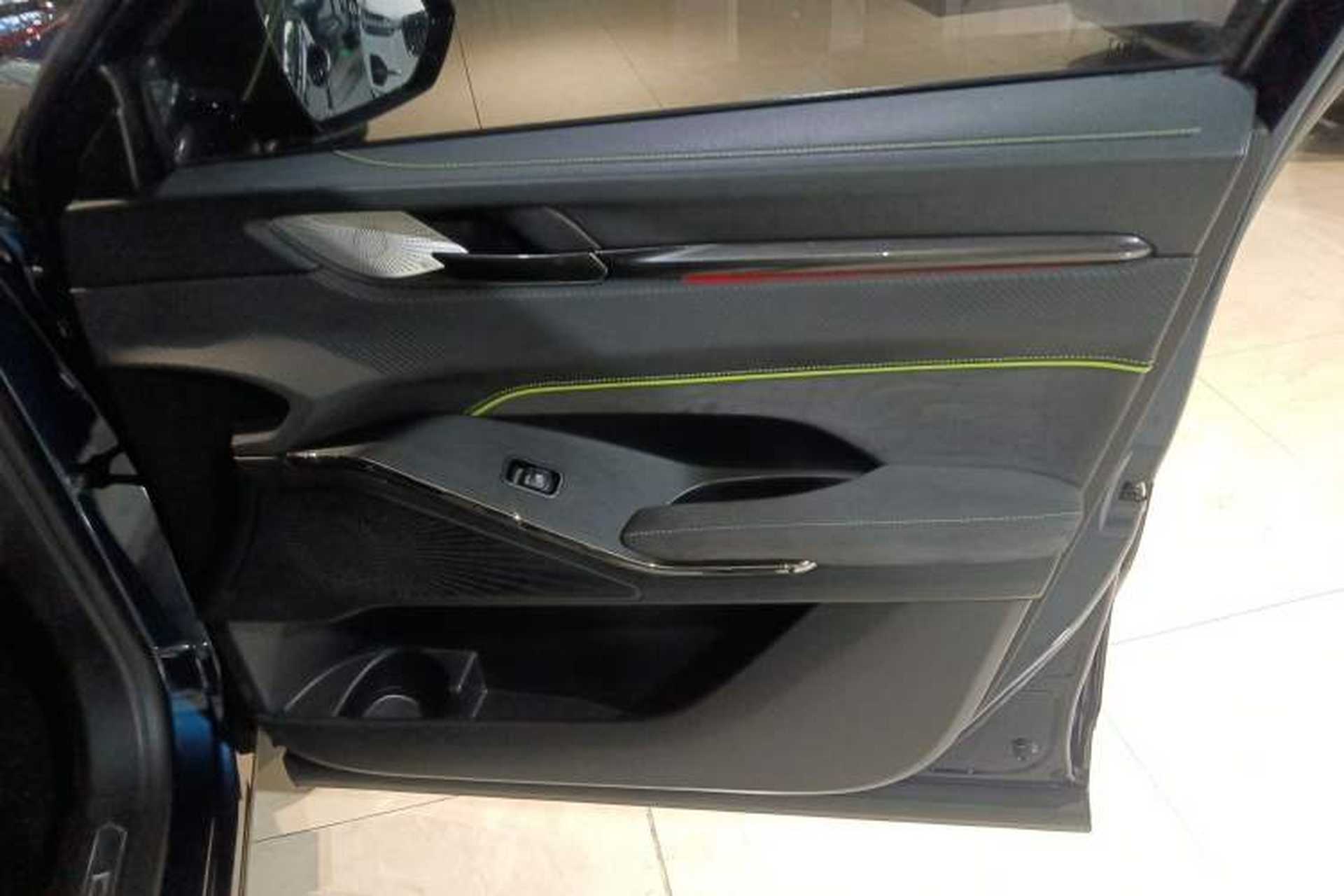 Used Haval H6S 2022 2.0T Two-Wheel Drive ZhiRun Version Interior 5