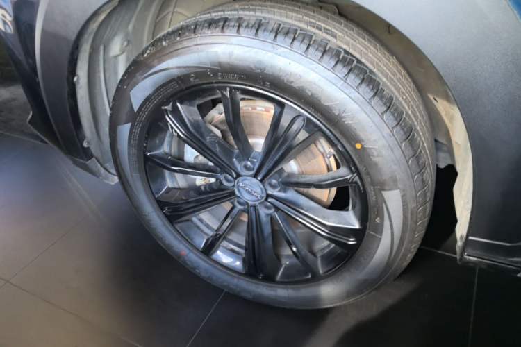Used Haval H6S 2022 2.0T Two-Wheel Drive ZhiRun Version Left Front Wheel Hub