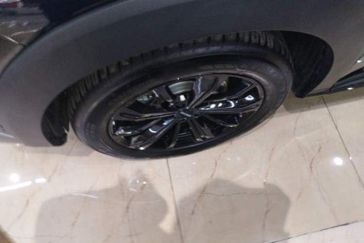 Used Haval H6S 2022 1.5T DHT ZhiRun Edition Left Front Wheel Hub