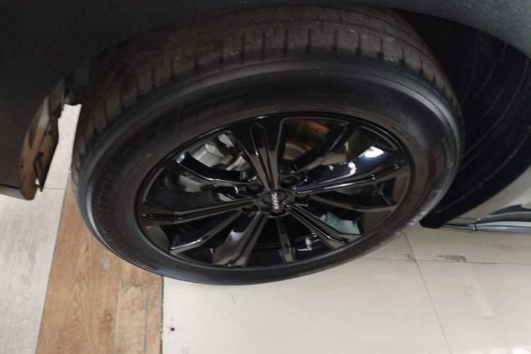 Used Haval H6S 2022 2.0T Two-Wheel Drive ZhiRun Version Left Front Wheel Hub