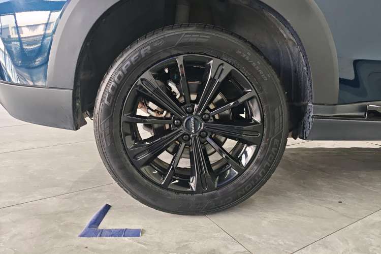 Used Haval H6S 2022 2.0T Two-Wheel Drive ZhiRun Version Left Front Wheel Hub