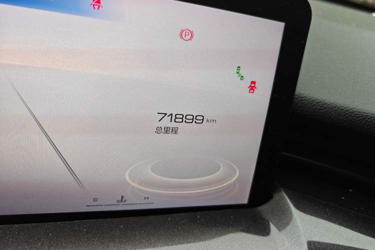 Used Haval H6S 2022 2.0T Two-Wheel Drive ZhiRun Version Odometer Close Up