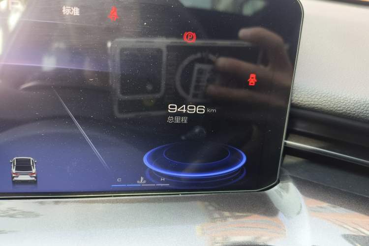 Used Haval H6S 2022 2.0T Two-Wheel Drive ZhiRun Version Odometer Close Up
