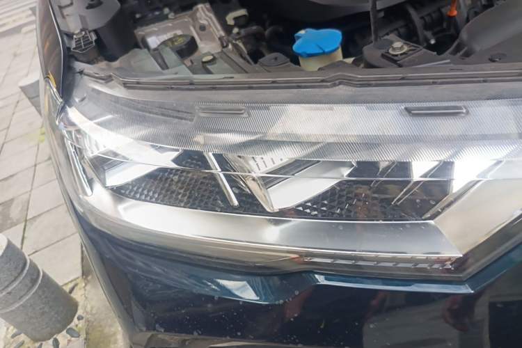 Used Haval H6S 2022 2.0T Two-Wheel Drive JoyRun Version Right Front Headlight