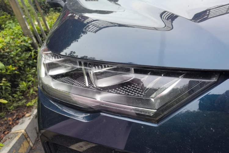 Used Haval H6S 2022 1.5T DHT Joyride Edition Right Front Headlight