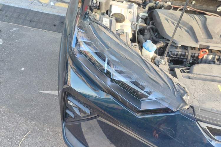 Used Haval H6S 2022 2.0T Two-Wheel Drive ZhiRun Version Right Front Headlight