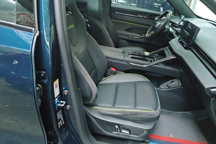 Used Haval H6S 2022 2.0T Two-Wheel Drive ZhiRun Version Right Front Seat