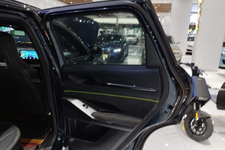 Used Haval H6S 2022 2.0T All-Wheel-Drive Trendy Sports Edition Right Rear Door Interior