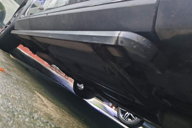 Used Haval H6S 2022 2.0T Two-Wheel Drive ZhiRun Version Right Side Sill