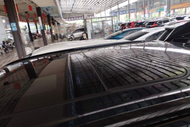 Used Haval H6S 2022 2.0T Two-Wheel Drive ZhiRun Version Roof