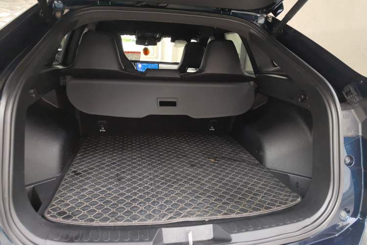 Used Haval H6S 2022 2.0T Two-Wheel Drive ZhiRun Version Trunk