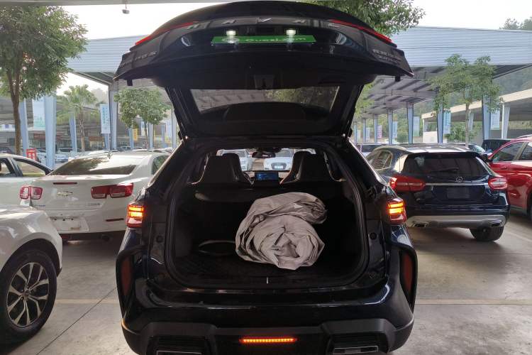 Used Haval H6S 2022 2.0T Two-Wheel Drive ZhiRun Version Trunk