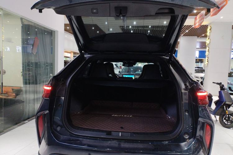Used Haval H6S 2022 2.0T All-Wheel-Drive Trendy Sports Edition Trunk