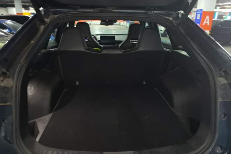 Used Haval H6S 2022 2.0T All-Wheel-Drive Trendy Sports Edition Trunk