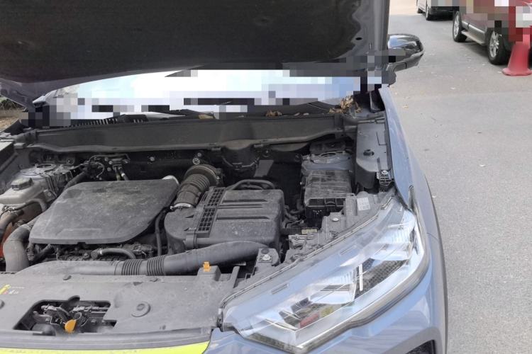Used Haval H6S 2022 1.5T DHT Joyride Edition Engine Bay Left