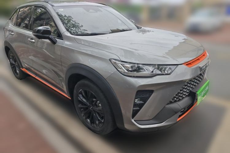Used Haval H6S 2022 2.0T All-Wheel-Drive Trendy Sports Edition Front Right 45 Deg