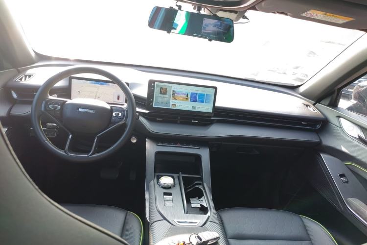 Used Haval H6S 2022 2.0T Two-Wheel Drive JoyRun Version Center Console