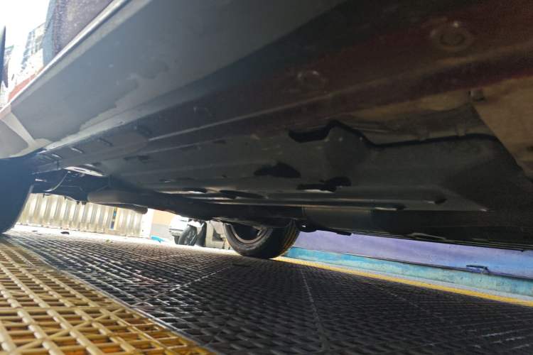 Used Haval H6S 2022 1.5T DHT ZhiRun Edition Chassis Front Right