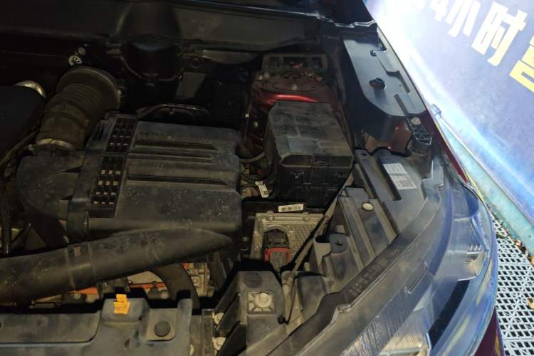 Used Haval H6S 2022 1.5T DHT ZhiRun Edition Engine Bay Left