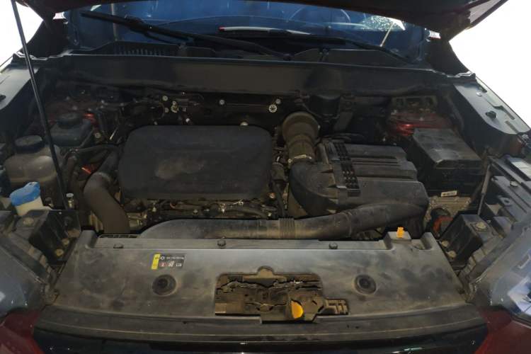 Used Haval H6S 2022 1.5T DHT ZhiRun Edition Engine Bay