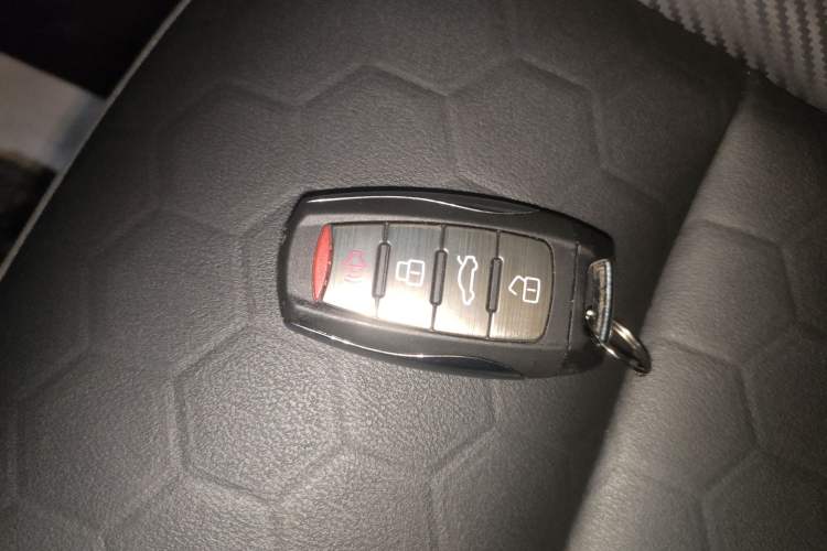 Used Haval H6S 2022 2.0T All-Wheel-Drive Trendy Sports Edition Interior 1
